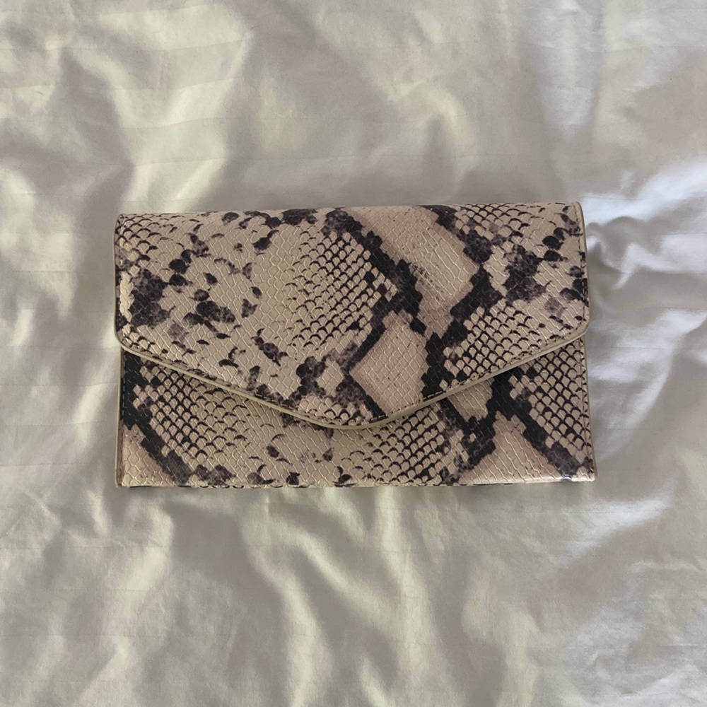 Steve Madden Snakeskin Envelope Clutch